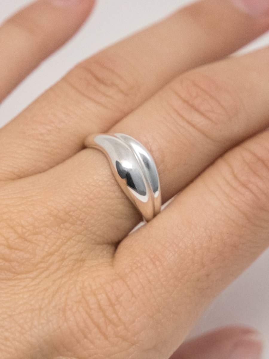 WAVY STATEMENT HANDCRAFTED SOLID GOLD/STERLING SILVER RING