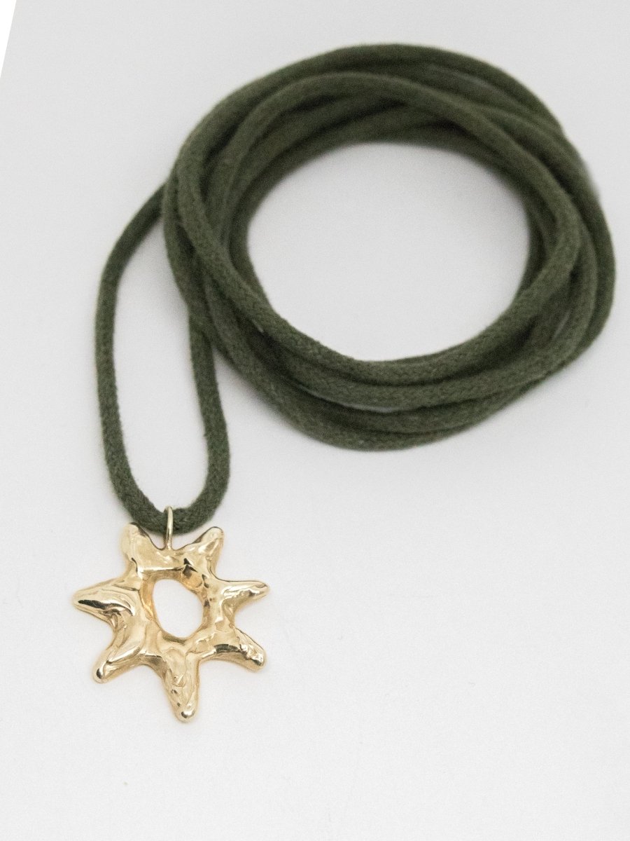 INDICO STAR SUN SHAPED HANDMADE STATEMENT PENDANT WAXED CORD NECKLACE